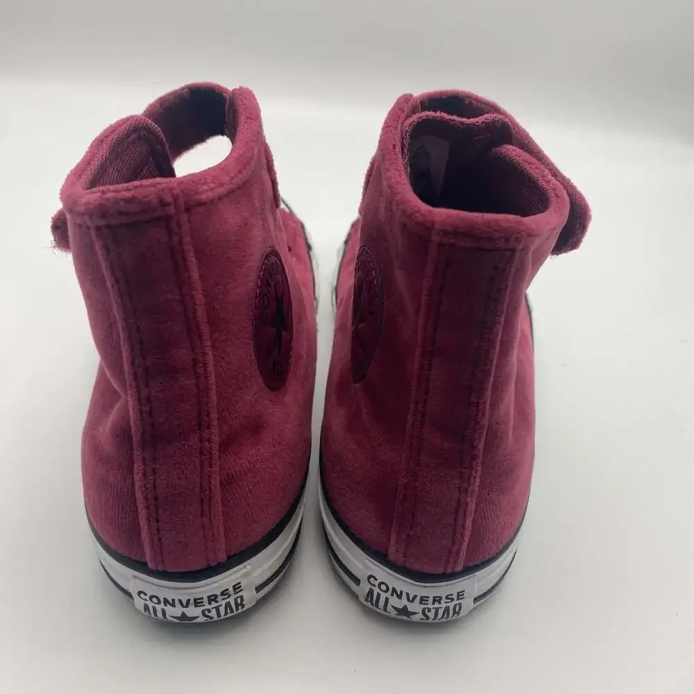 Converse Chuck Taylor Sneakers in Maroon Faux Suede, Size 3 US for Youth